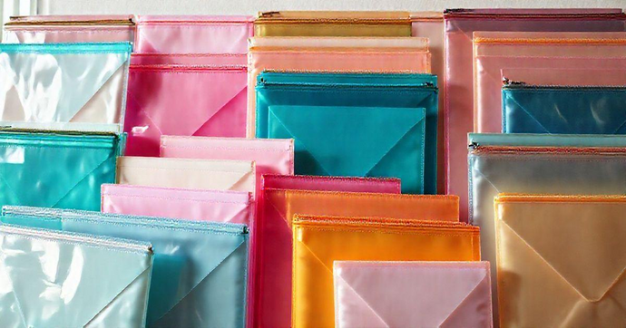 Envelope Plástico Zíper: Praticidade e Versatilidade