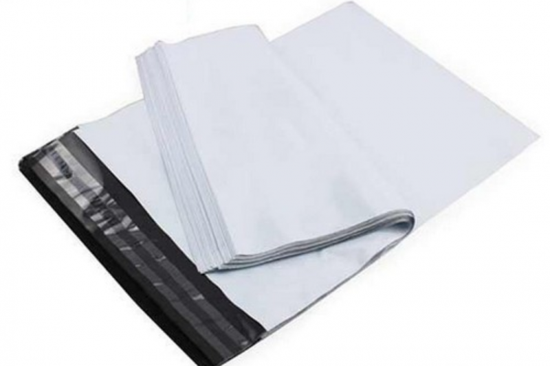 Envelope Fronha Plástico: Proteção e Versatilidade